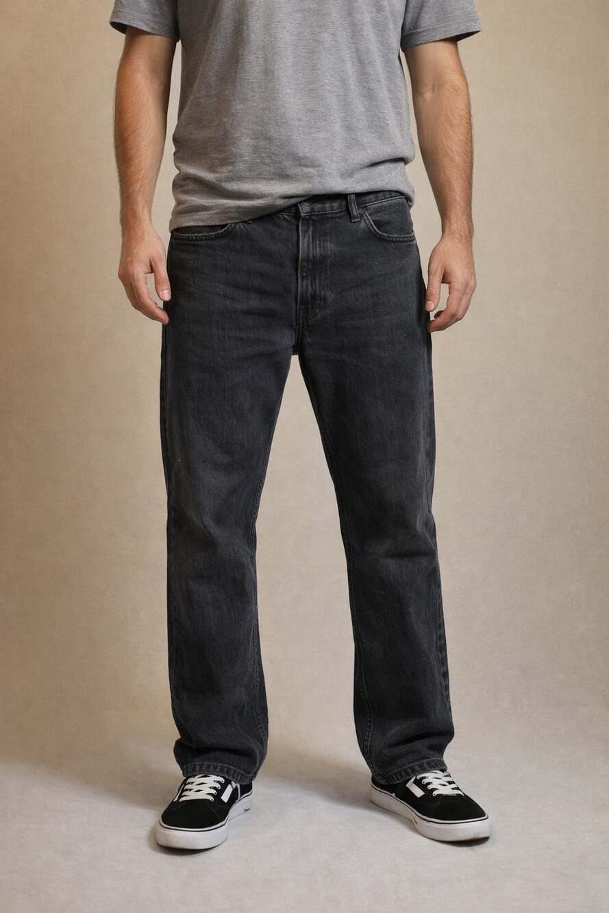 Vintage Levi's Relaxed Fit 550 Tapered Leg Faded Black Jeans W 40 L 34